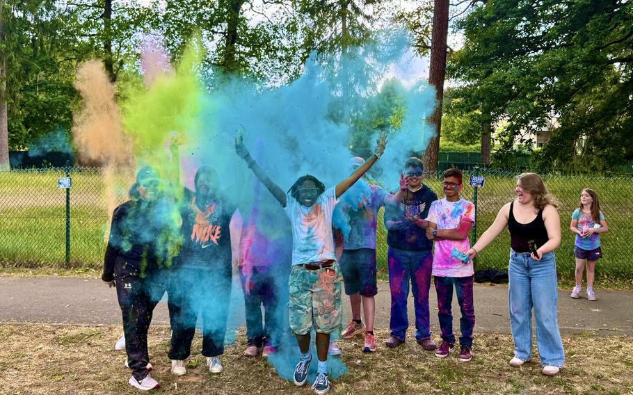 The Vogelweh Keystone Club helps organize  community involvement for teen center members, like volunteering at the kids color run. 