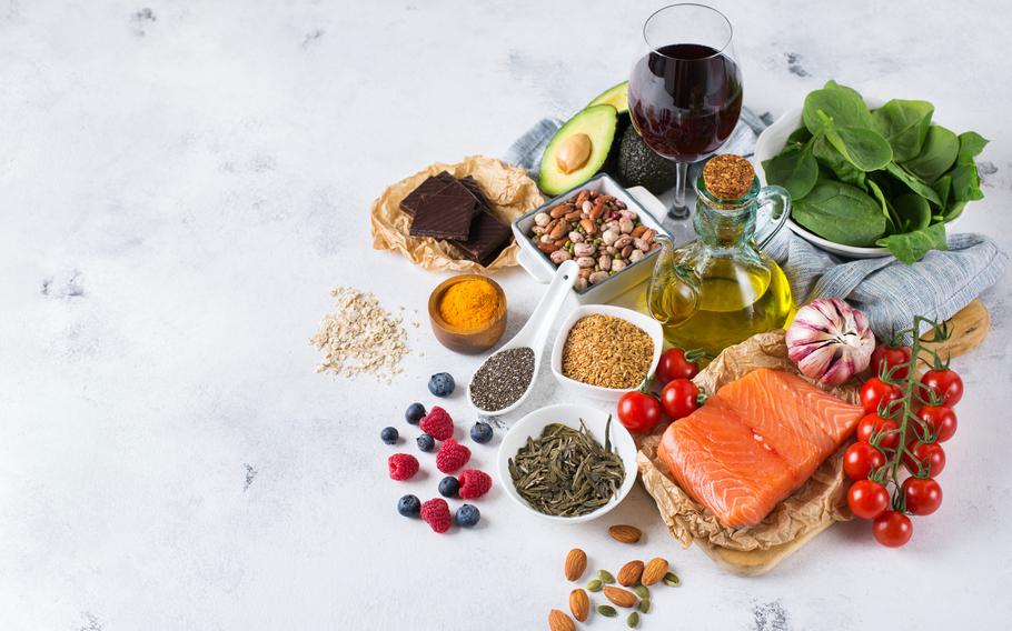 With its numerous centenarians, the Italian population has been widely studied for its colorful and refreshing diet, based on fruits, vegetables and extra virgin olive oil. 
