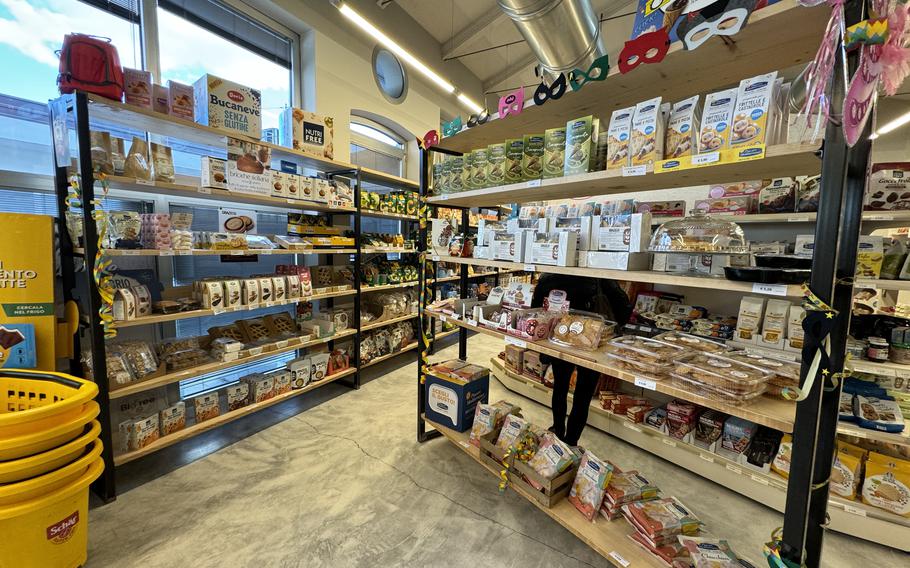 an overview of the many gf products in the grocery store