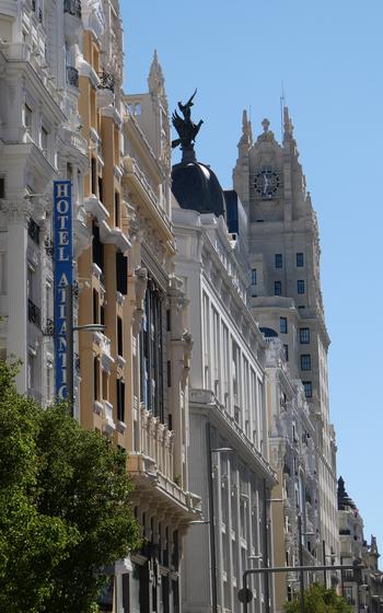 The tower of Edificio Telefónica on Gran Vía.