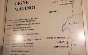 Sign written in French with a map about the Maginot