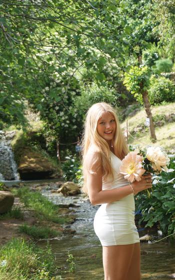 Avonlea Sparling is a 2025 graduate of Vicenza High School.