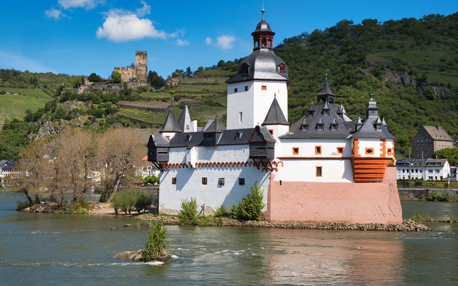 Burg Pfalzgrafenstein, the iconic “Stone Ship” castle on Falkenau Island, surrounded by the Rhine River.