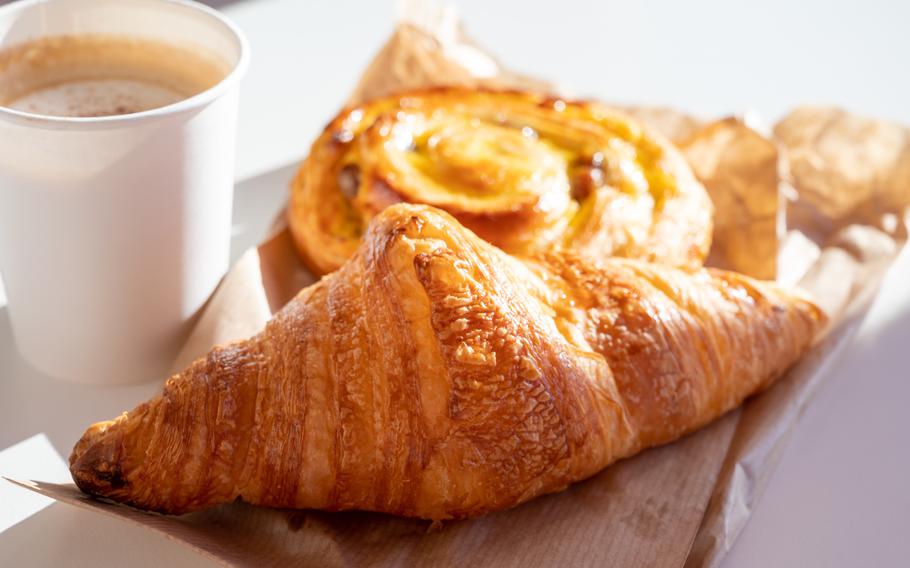 Breakfast in bakery served outdoor,