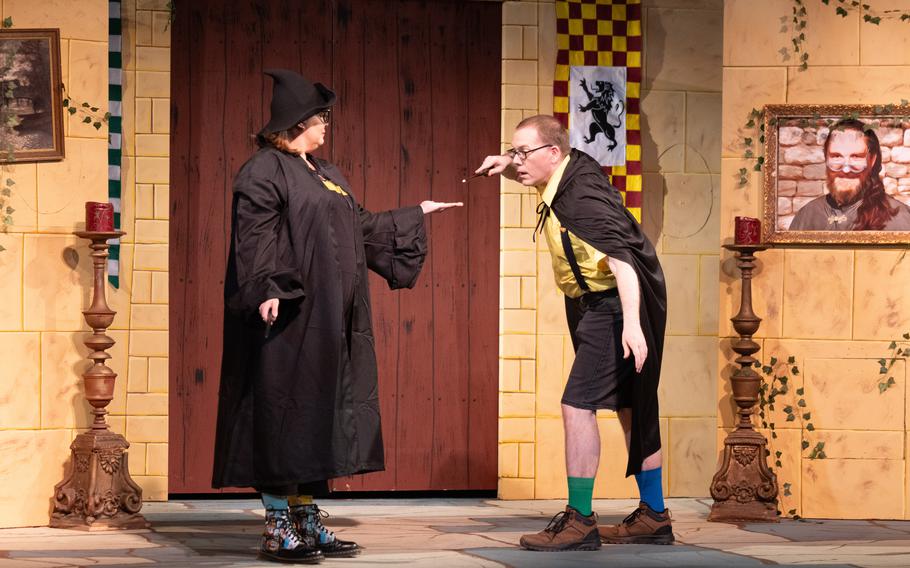 “Puffs” at the Stuttgart Theatre Center