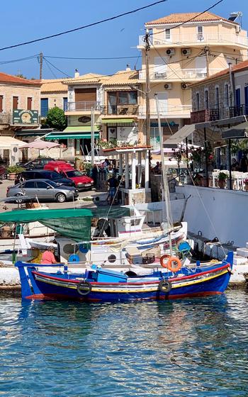 The harbor at Agios Nikolaos on a sunny day