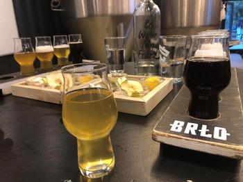 Beer flights and food at BRLO