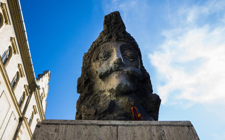 This striking statue of Vlad Țepeș, also known as Vlad the Impaler, stands as a powerful symbol of Romania’s rich history. Framed by historic architecture and a clear blue sky, the monument pays tribute to the legendary Wallachian ruler, celebrated for his fierce leadership and enigmatic legacy.