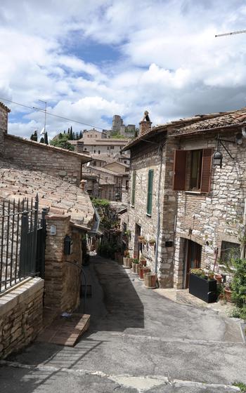 An alley in Assisi