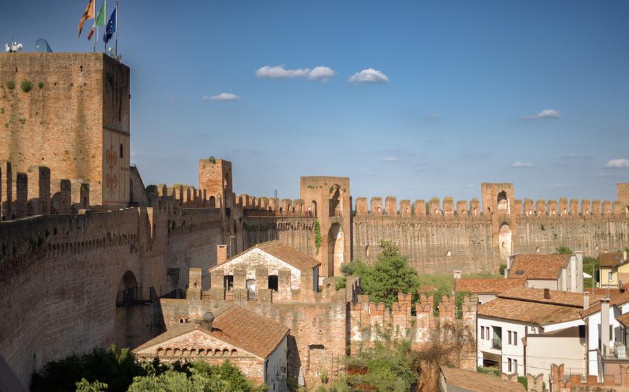 Walls around Cittadella