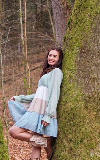 Ashely Hood is a 2025 graduate of Excel High School.
