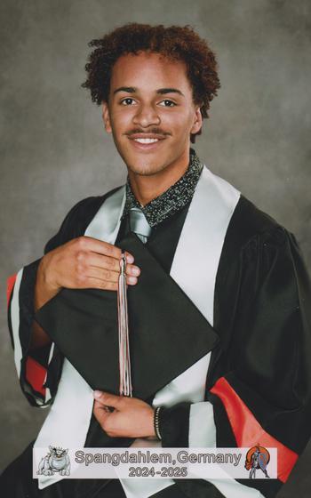 Frederick Cobb, 2025 Spangdahlem High School Graduate