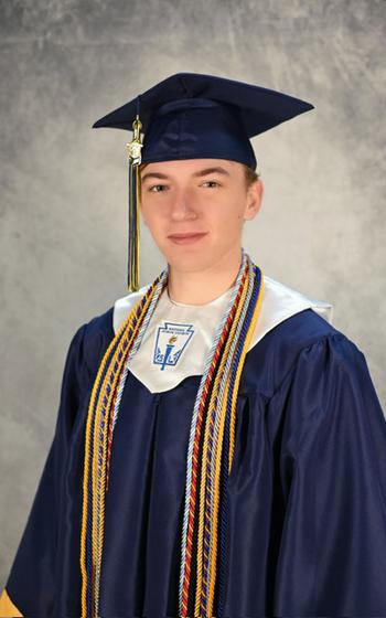 Aidan Kendall is a 2025 graduate of Ansbach High School.
