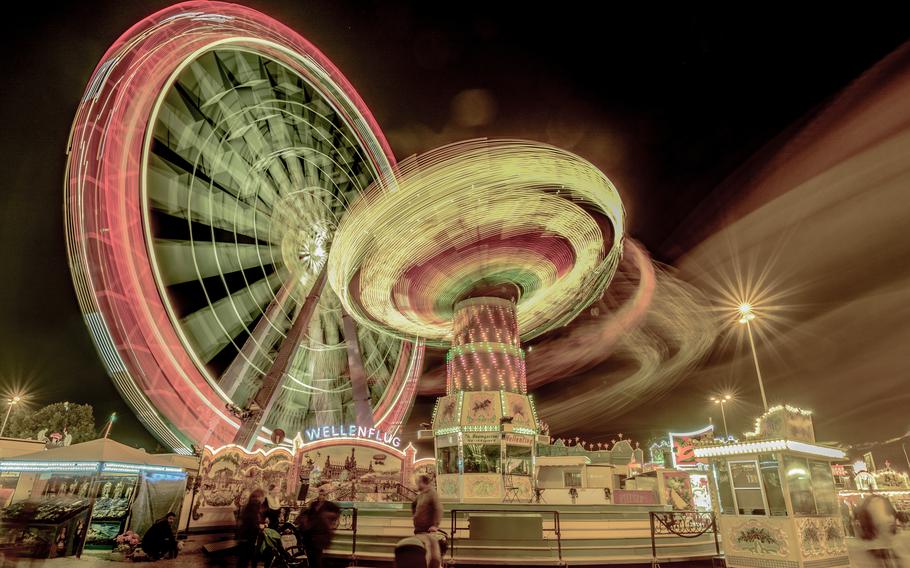 Night time at the Cannstatter Volksfest in Stuttgart