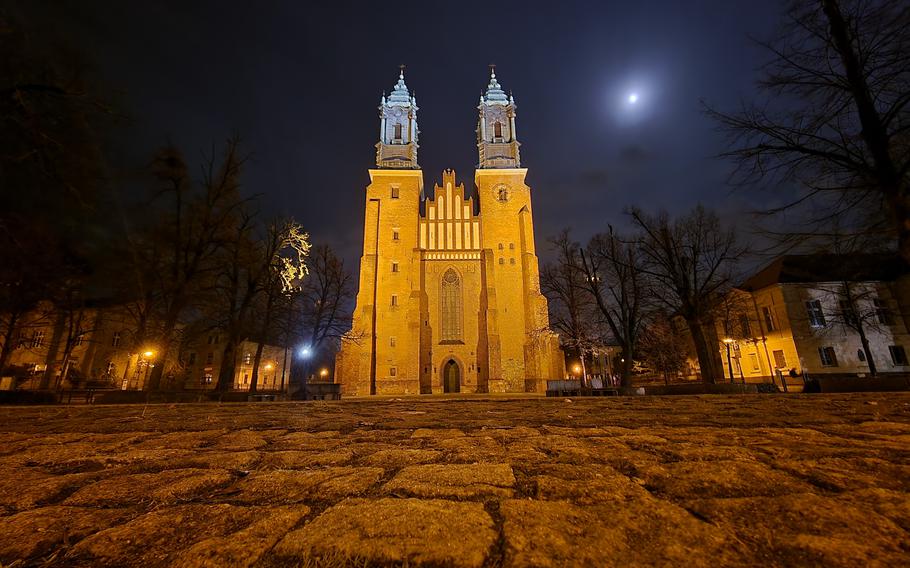 Poznan Cathedral at night.