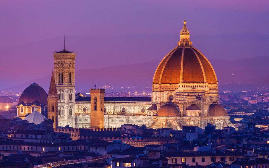 Santa Maria del Fiore at sunset