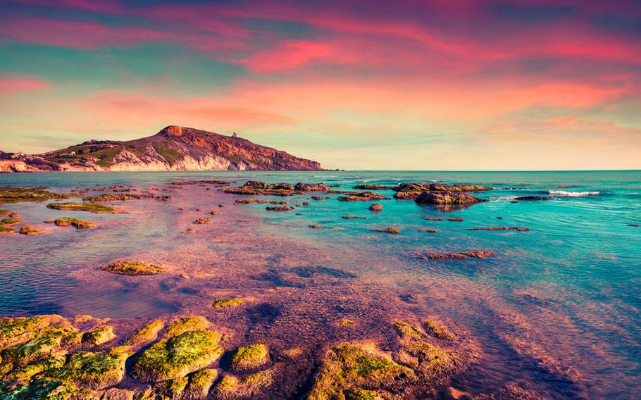 Tyrrhenian Sea off Sicily | Photo by Andrew Mayovskyy